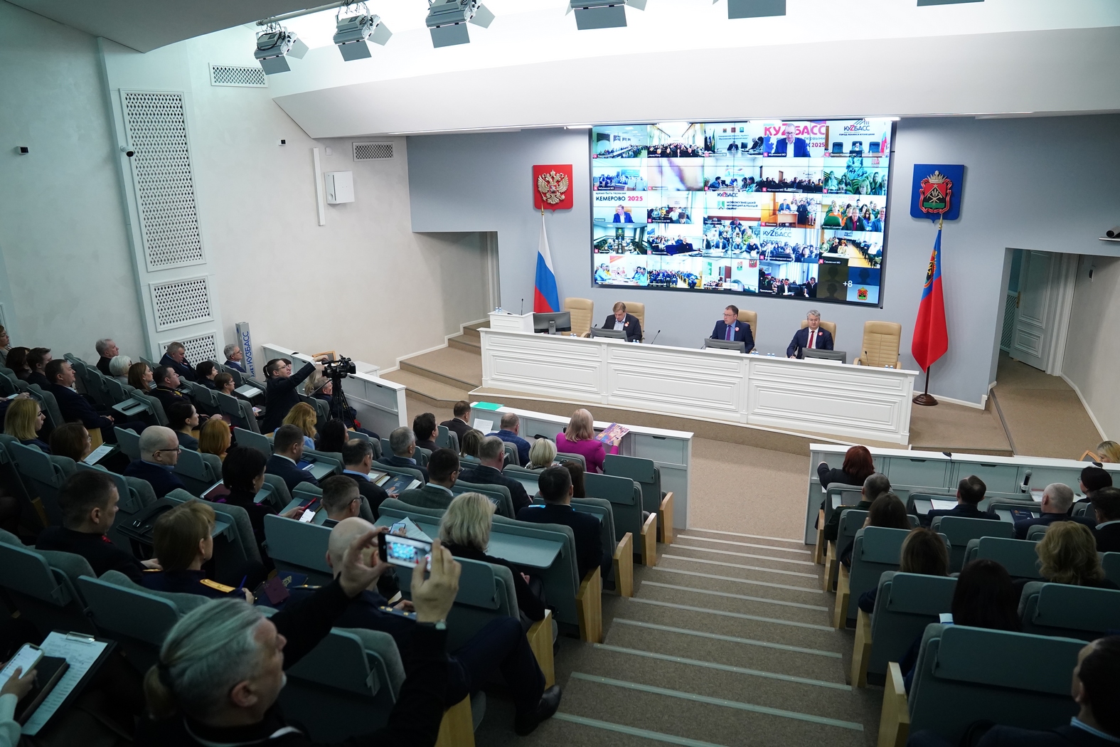 ����� 2,5 ������ ��������� �������� ��������� ������ �80 ��� ������ � ������� ������������� ����� 1941�1945 ��.�