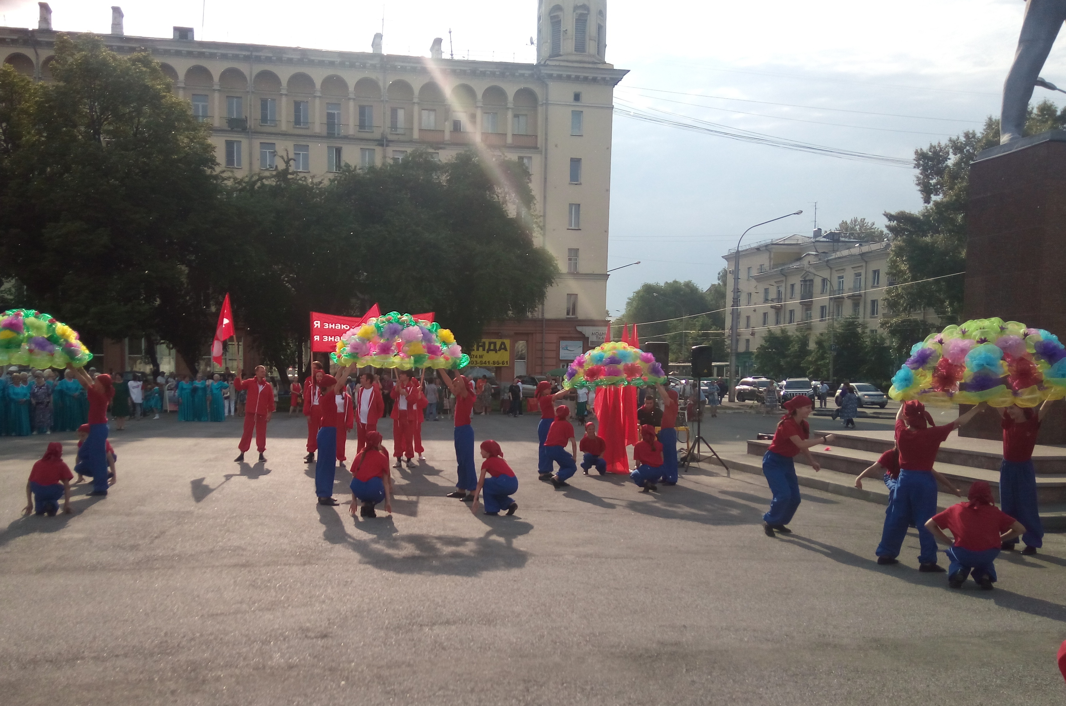 Выставочный проект «Я знаю – саду цвесть!» в Новокузнецке Выставочный проект «Я знаю – саду цвесть!» в Новокузнецке