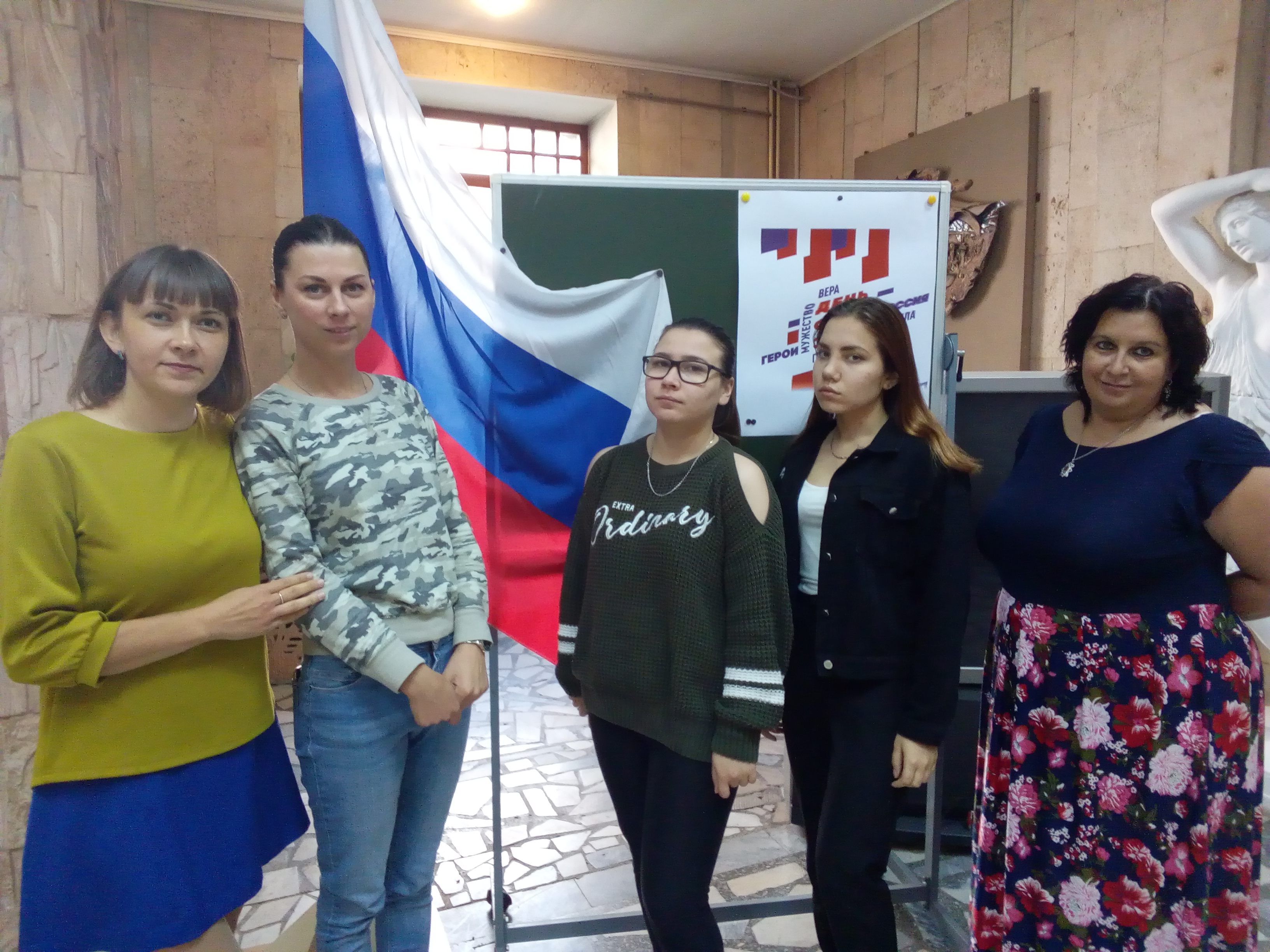В Кемеровском областном художественном колледже завершила свою работу Приемная комиссия. 20 августа 2019 года состоялось зачисление абитуриентов В Кемеровском областном художественном колледже завершила свою работу Приемная комиссия. 20 августа 2019 года состоялось зачисление абитуриентов