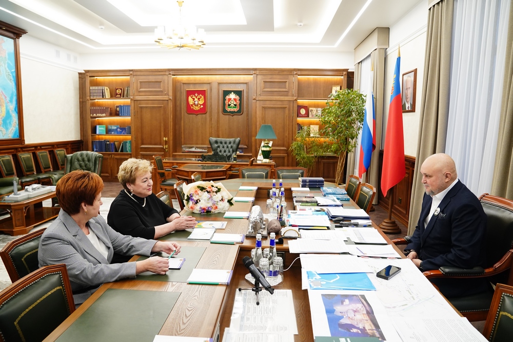 Сергей Цивилев: в Кузбассе будет открыто Представительство Международного союза неправительственных организаций "Ассамблея народов Евразии" Сергей Цивилев: в Кузбассе будет открыто Представительство Международного союза неправительственных организаций "Ассамблея народов Евразии"
