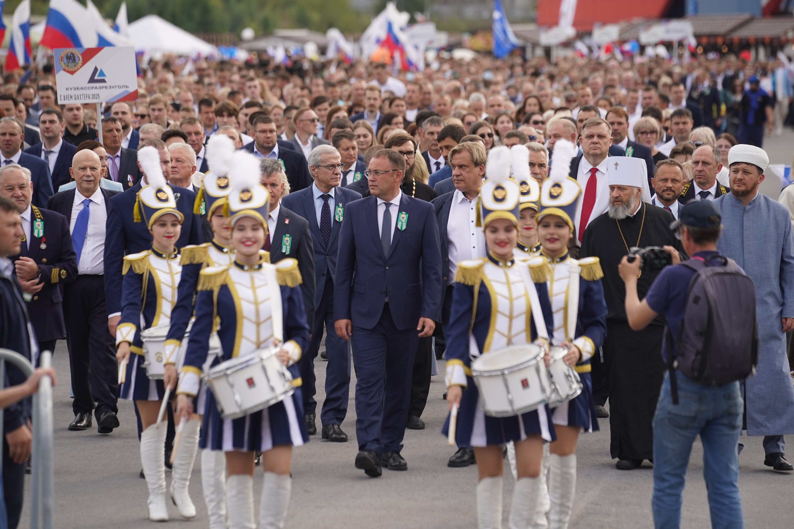 � ����� ��� ������� � �������� �������� ��������� ������-���������� ����������� �������� �����