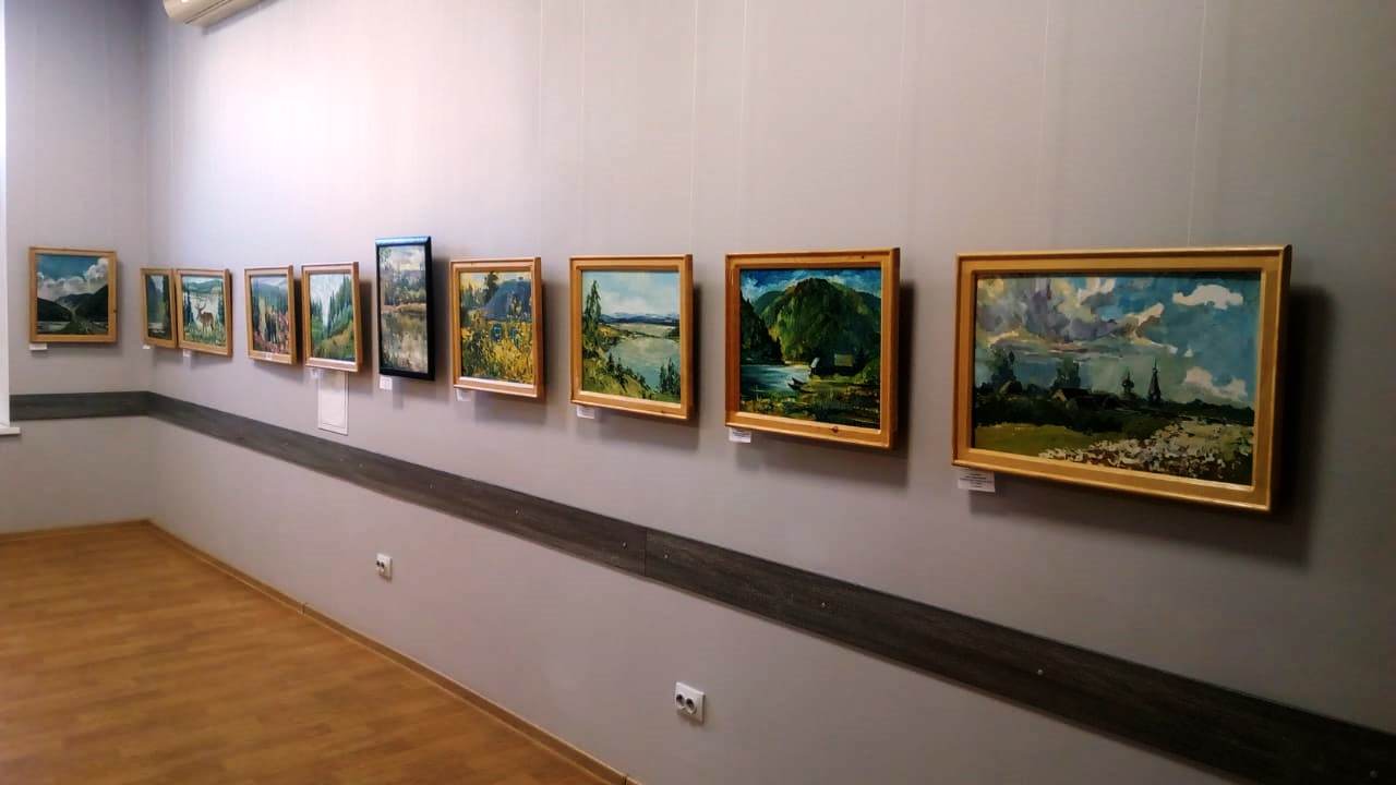 Выставка «Краски земли Кузнецкой» заканчивает работу Выставка «Краски земли Кузнецкой» заканчивает работу