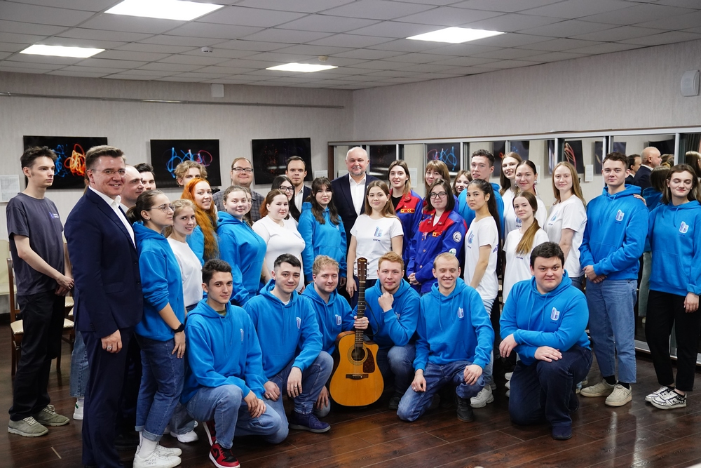 Сергей Цивилев предложил присвоить Кемеровскому институту культуры имя Андрея Панина Сергей Цивилев предложил присвоить Кемеровскому институту культуры имя Андрея Панина